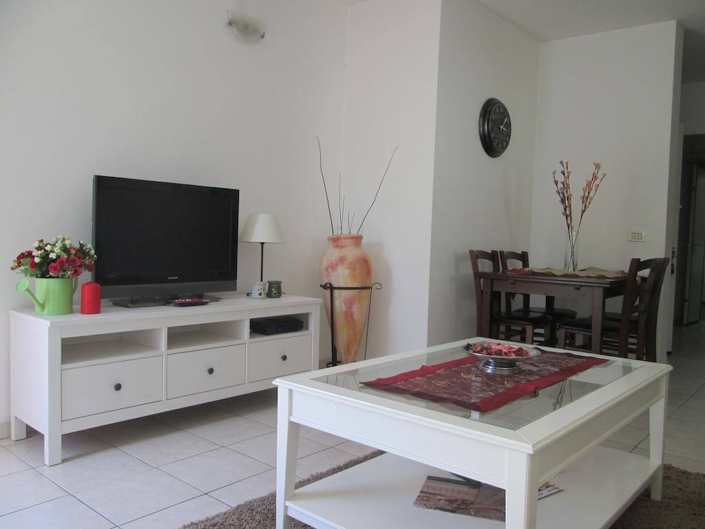 Michelle Suites Herzelia Pituach Oda fotoğraf